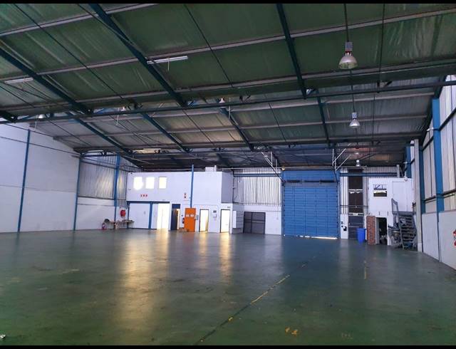 1,180M² FACTORY TO LET IN BELLVILLE SOUTH INDUSTRIA